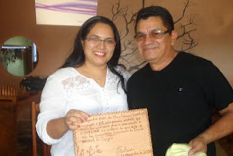 Katiuscia Miranda (IEB) e Sérgio Pimentel (Coomflona)