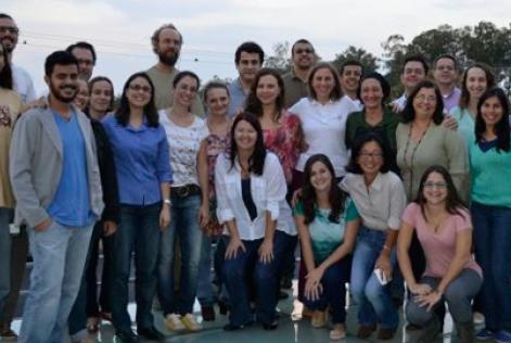 Participantes do Forum Florestal, realizado na sede da Fepaf, na Fazenda Experimental Lageado